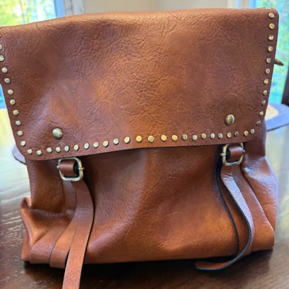 Jen & Co Indigo Vegan Leather Backpack/Shoulder bag Light Brown/Tan - Picture 4 of 15